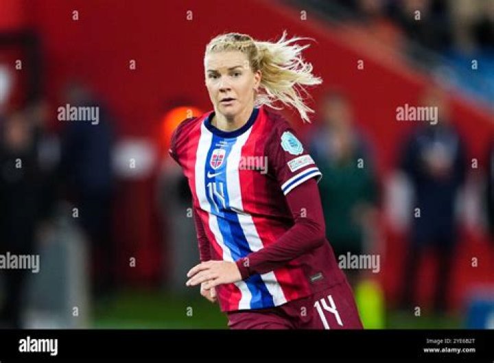 Ada Hegerberg photo 2