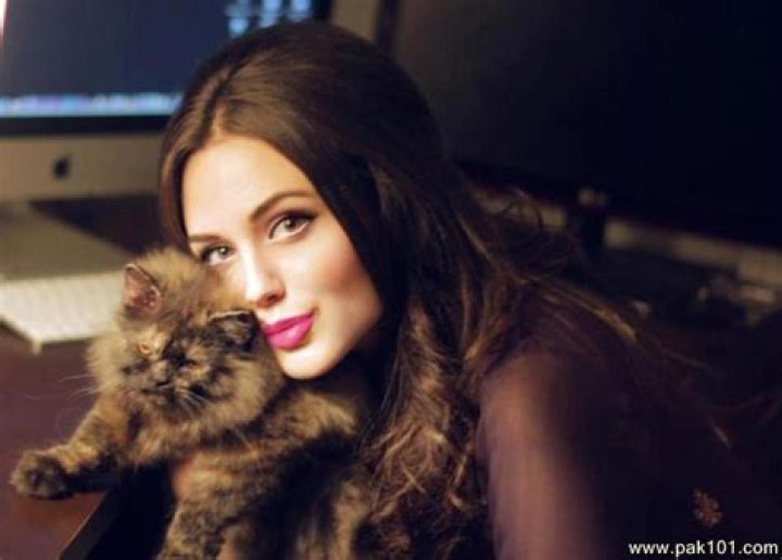 Aisha Linnea Akhtar (Source: Pak Couture)