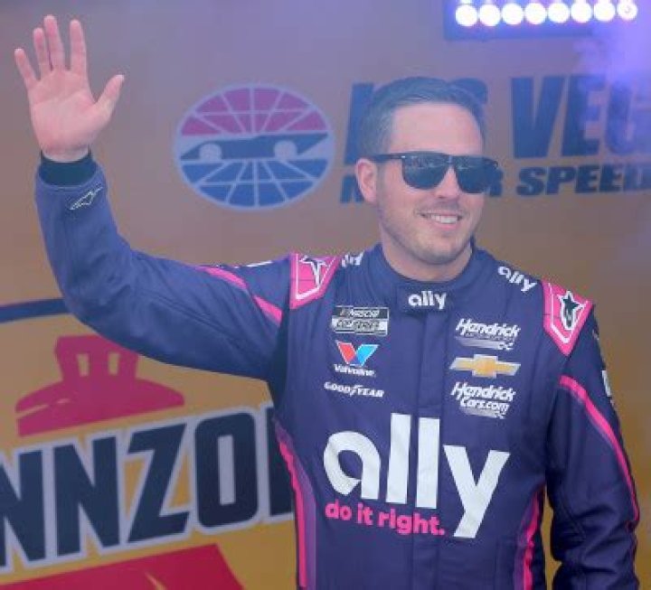 Alex Bowman Bio (Wiki) 