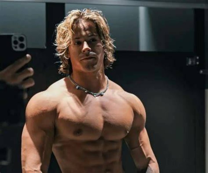 Alex Eubank - Age, Family, Bio