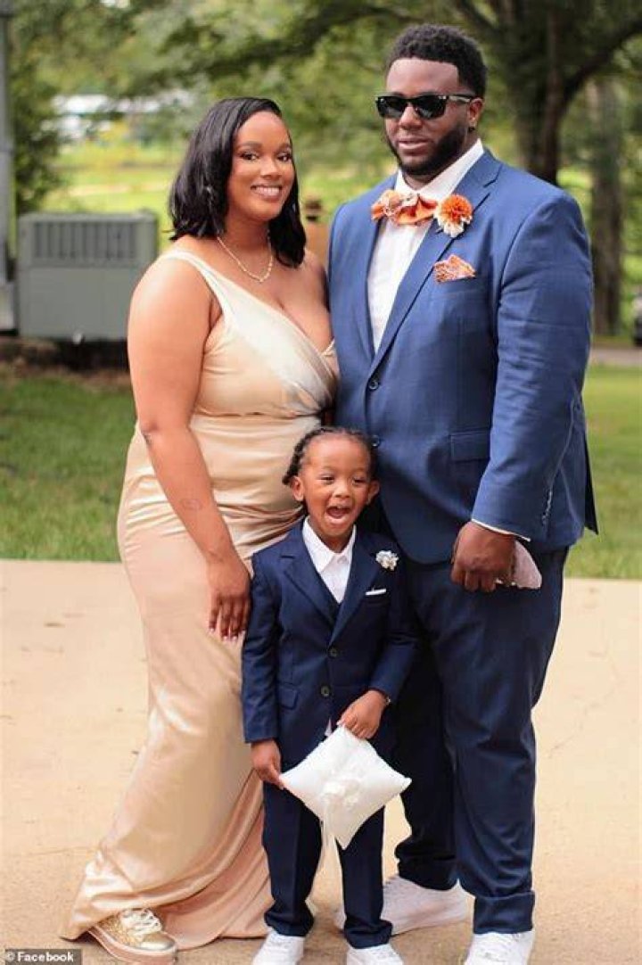 Alexus and her spouse's single 'Lexi and Kyle Chrisley'. Know about her career, profession