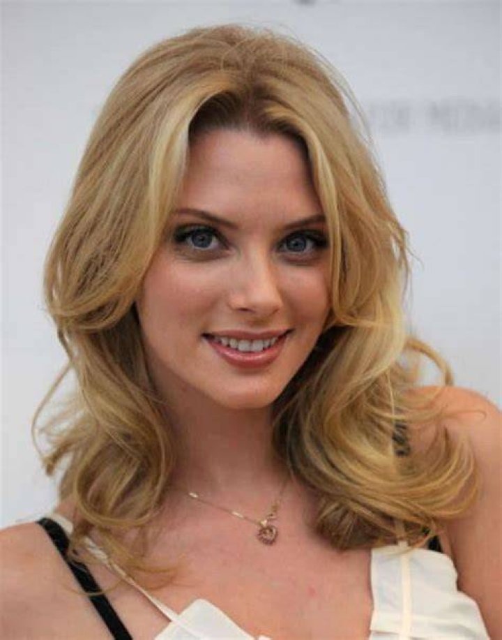 April Bowlby Bio (Wiki) 