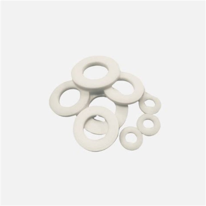 Are nylon washers heat resistant?