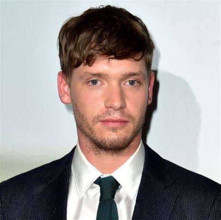 Billy Howle Bio (Wiki) 