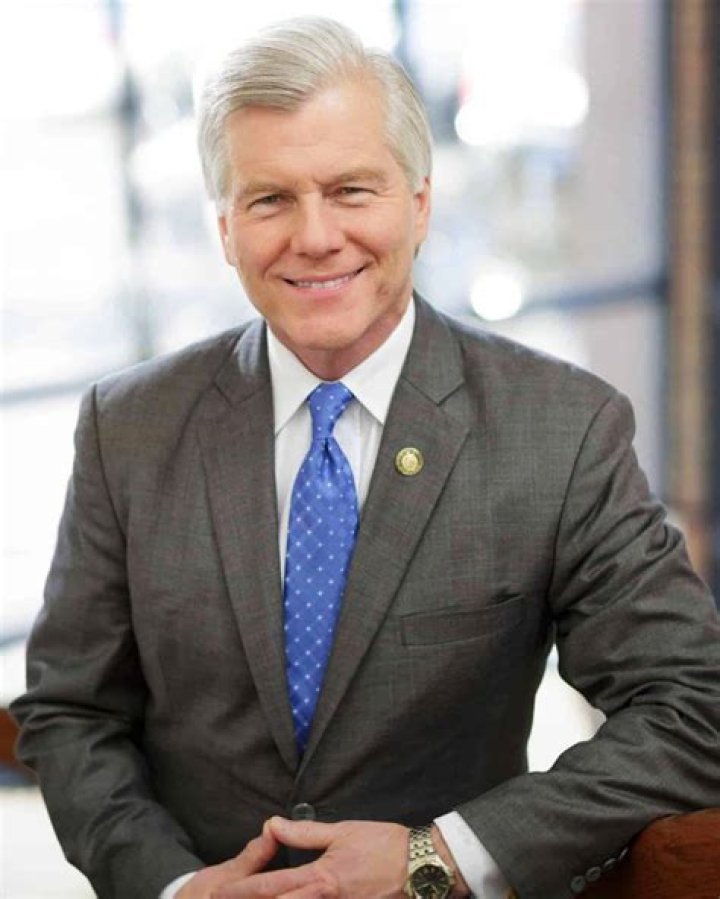 Bob McDonnell photo