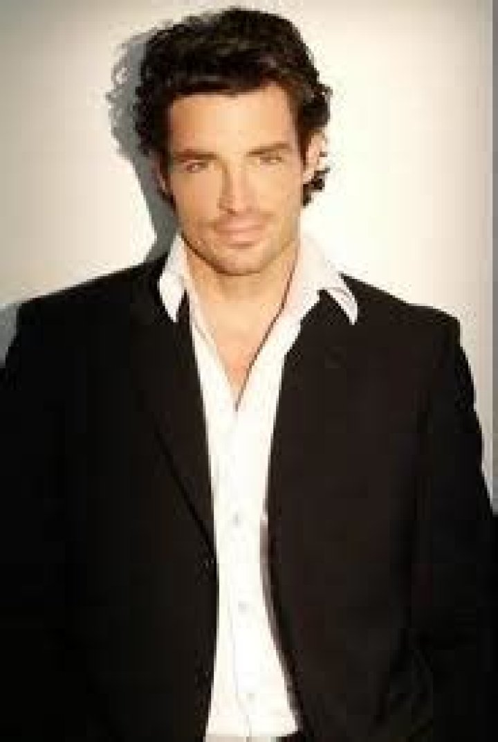 Brennan Elliott Bio (Wiki) 