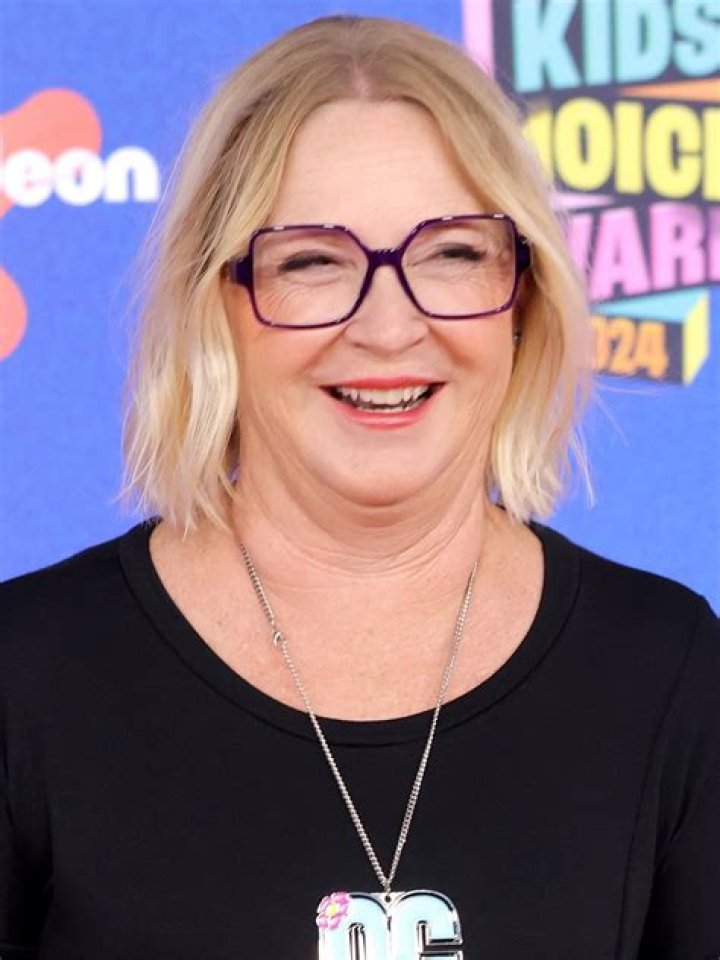 Carolyn Lawrence Bio (Wiki) 