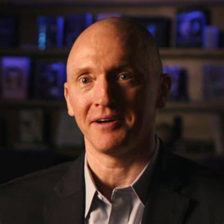 Carter Page Bio (Wiki) 