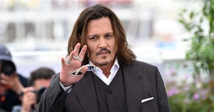 Celebrities born on Jun 01