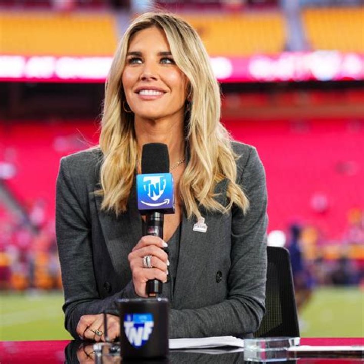 Charissa Thompson photo 3