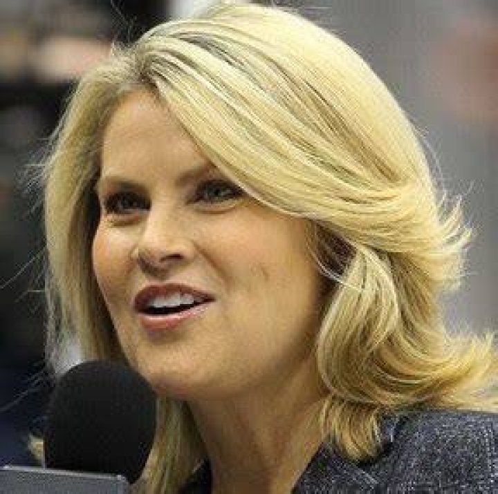 Christine Simpson Bio (Wiki) 