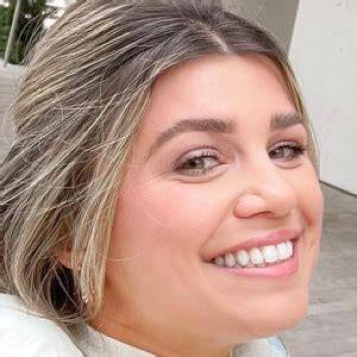 Claire Couv Smith - Age, Family, Bio