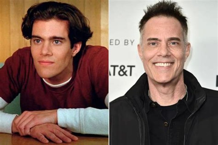 Dana Ashbrook photo 3
