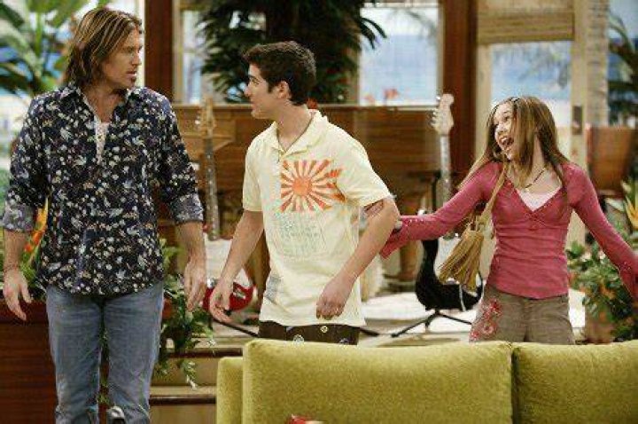 Daniel Samonas with Miley Cyrus from the scene in Hannah Montana.