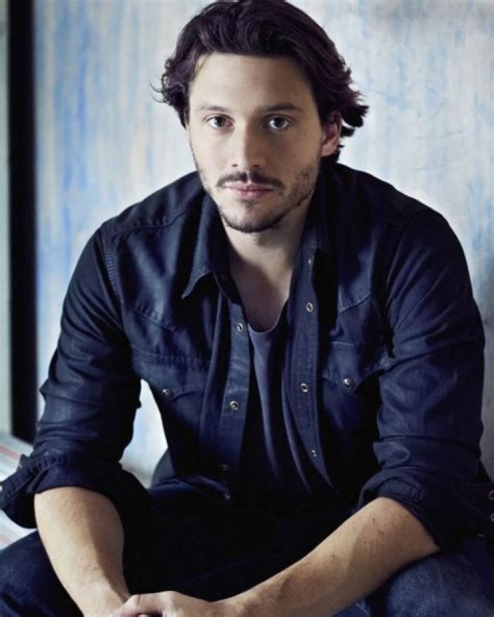 David Oakes Bio (Wiki) 