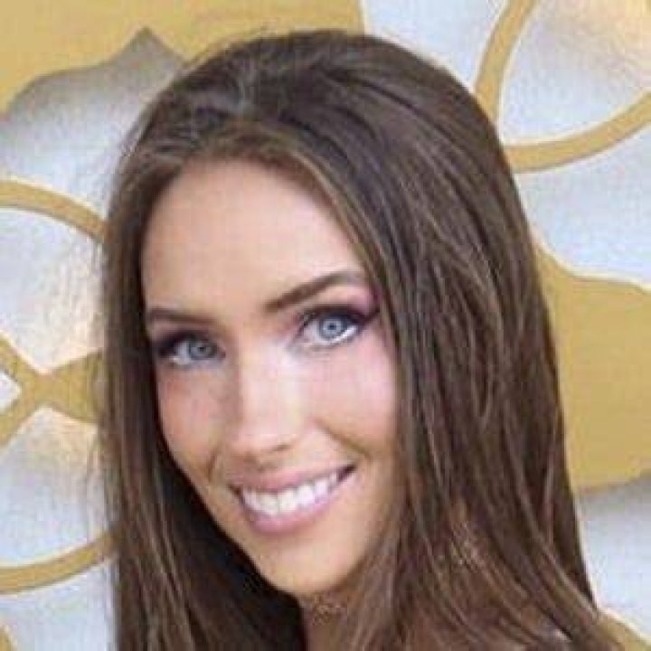 Devon Jenelle - Age, Family, Bio