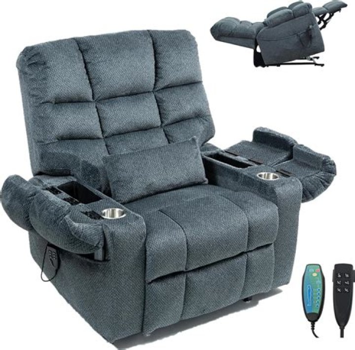 Does Menards sell recliners?