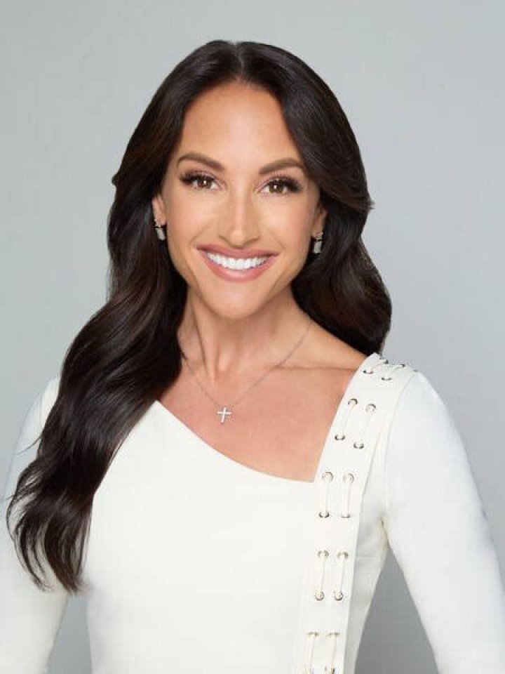 Emily Compagno's husband is a real estate agent.