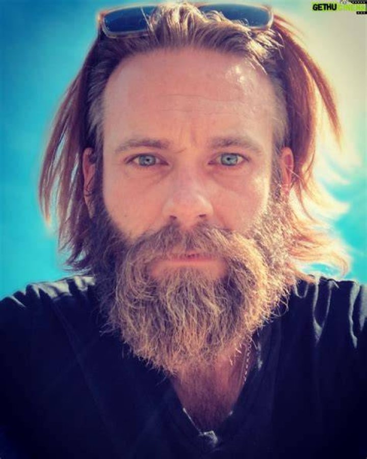 Eric Johnson Bio (Wiki) 