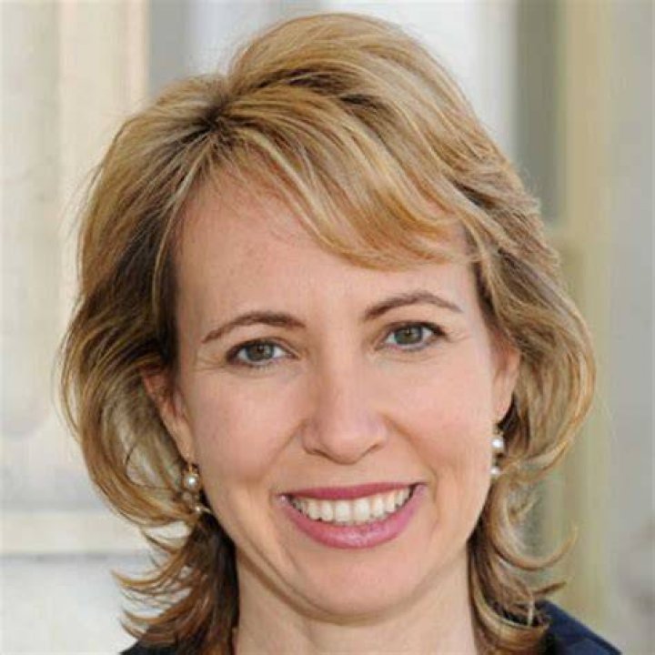 Gabrielle Giffords Bio (Wiki) 