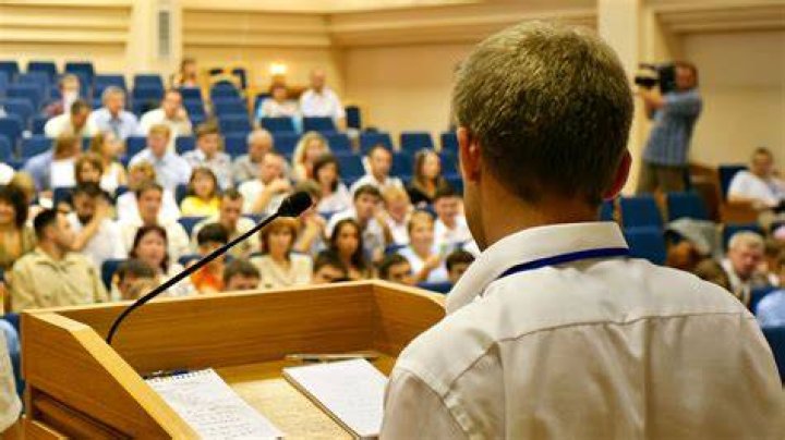 Giving Speech