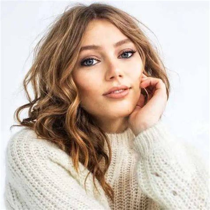 Grace Van Dien Bio (Wiki) 