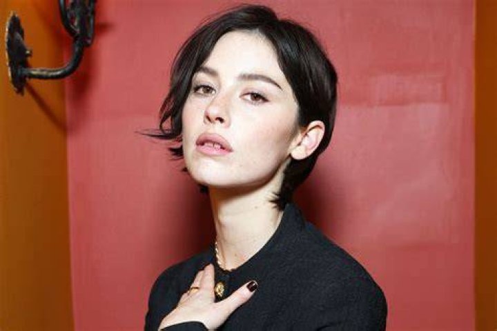 Gracie Abrams photo 3