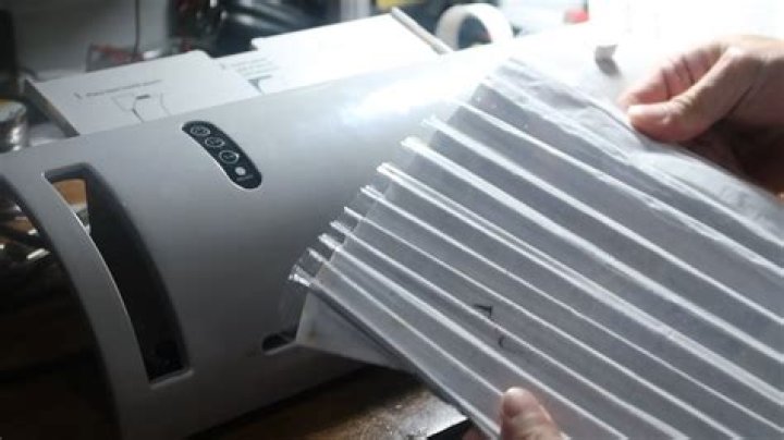How do you fix a stuck laminator?