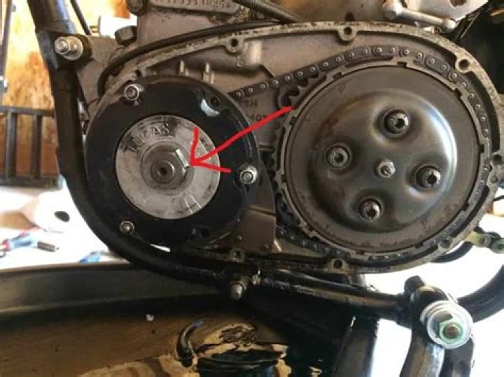 How do you know if your motorcycle engine is seized?