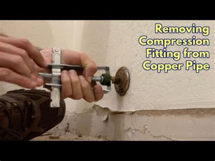 How do you remove a compression valve from a copper pipe?