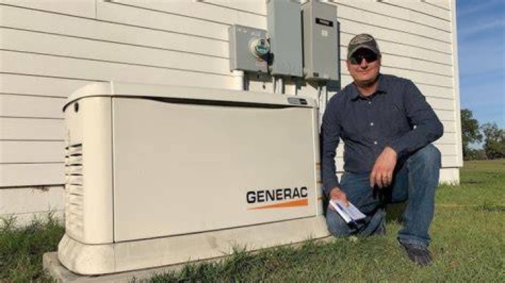 How much natural gas does a Generac generator use?