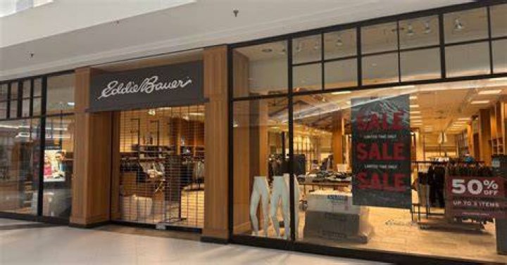 Is Eddie Bauer closing down?
