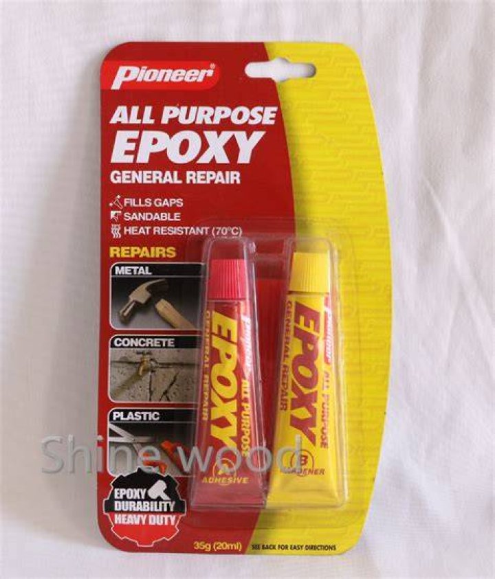 Is epoxy a plastic?