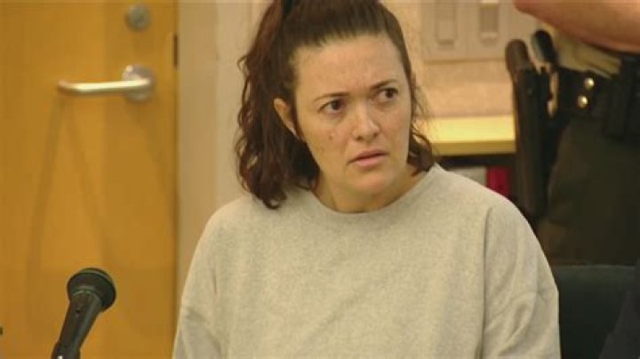 Wait What? Jade Janks, 39, Allegedly Killed Step-dad after Discovering 100 of her Nudes on his Laptop Jade Janks