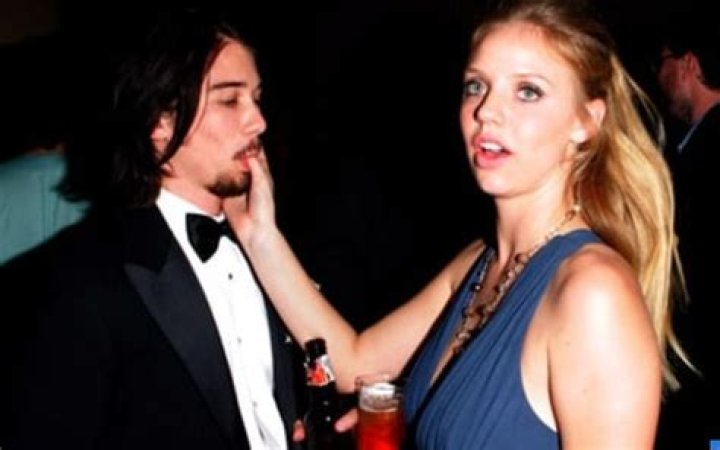 Kelli alongside her ex-partner, Lou Taylor Pucci at an event for Thumbsucker.