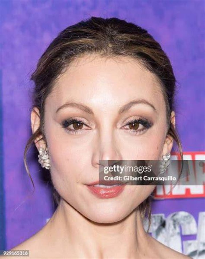 Leah Gibson Bio (Wiki) 