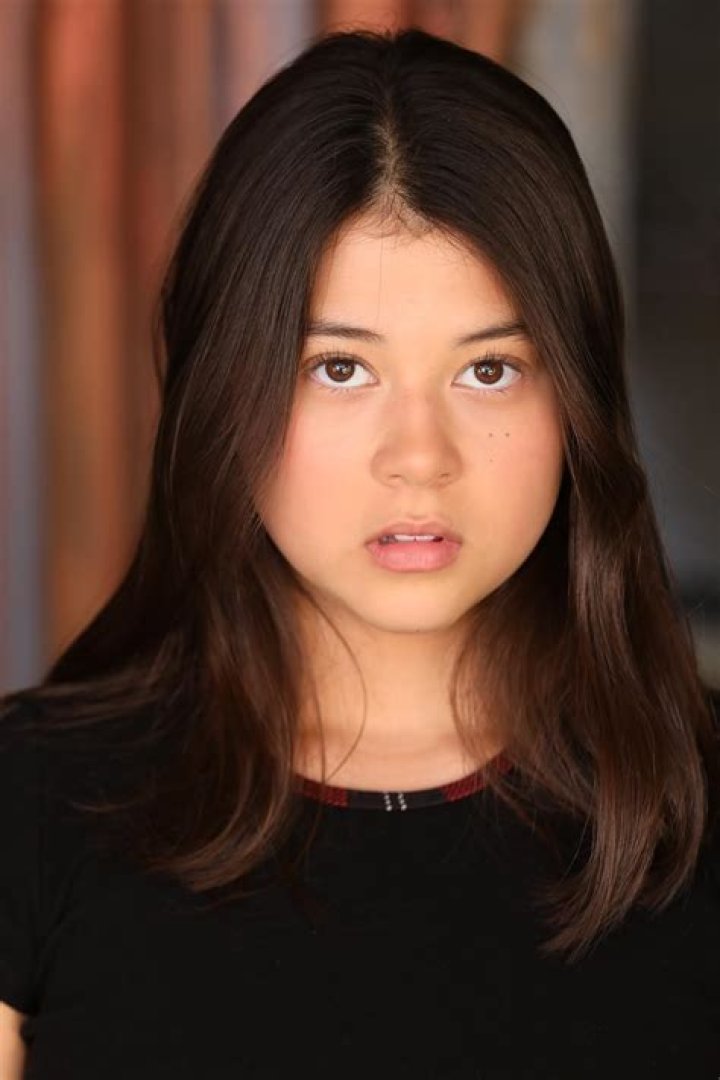 Leah Mei Gold's pet No Pets (Leah Mei Gold)