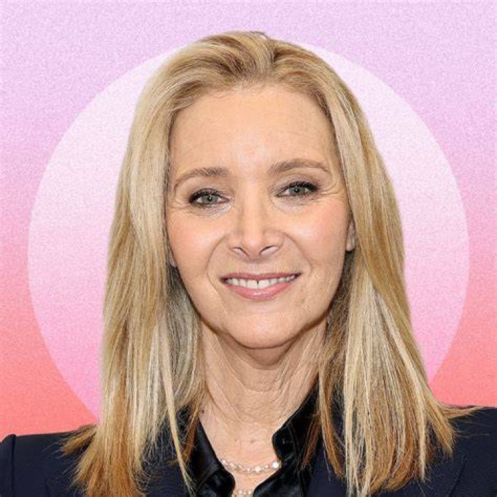 Lisa Kudrow on a potential Friends movie: ‘it would have to be a different cast’