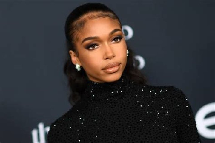 Lori Harvey Bio (Wiki) 