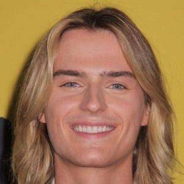 Luke Eisner - Age, Family, Bio