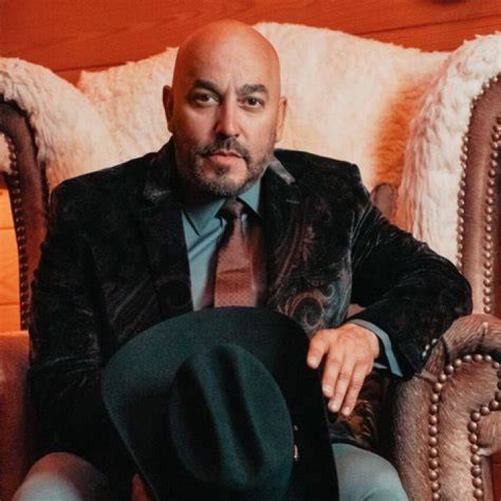 Lupillo Rivera photo 2