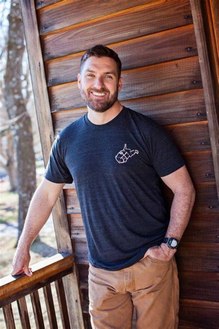 Mark Bowe Bio (Wiki) 