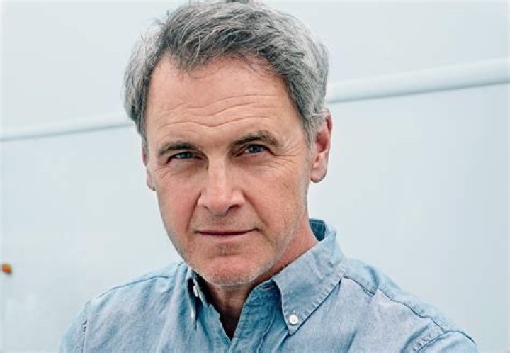 Mark Moses photo
