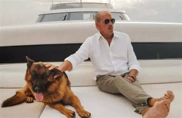 Maurizio Mian's pet Gunther VI