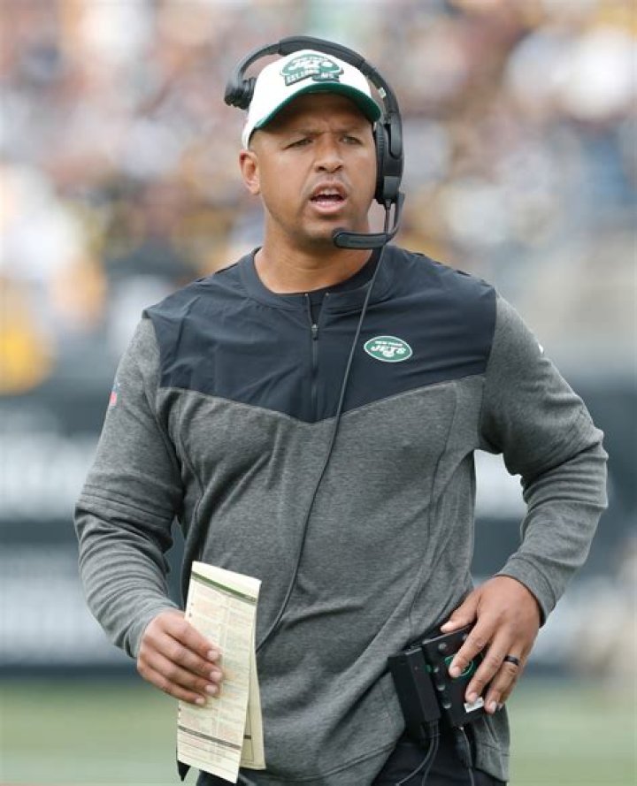 Miles Austin Bio (Wiki) 