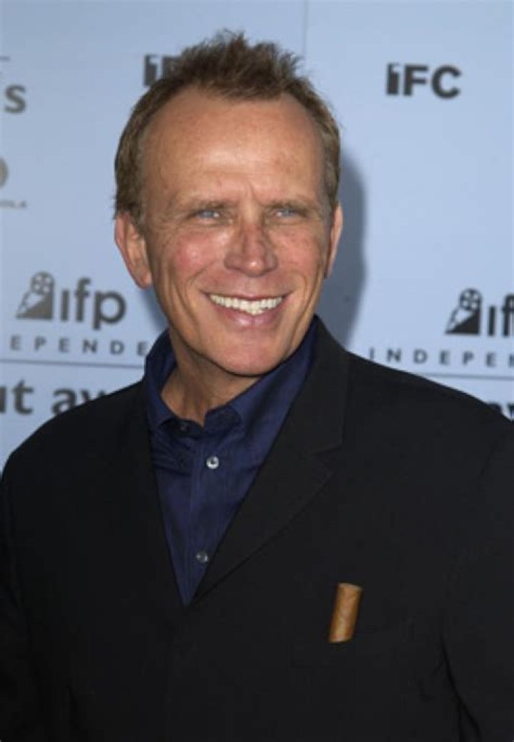 Peter Weller Bio (Wiki) 