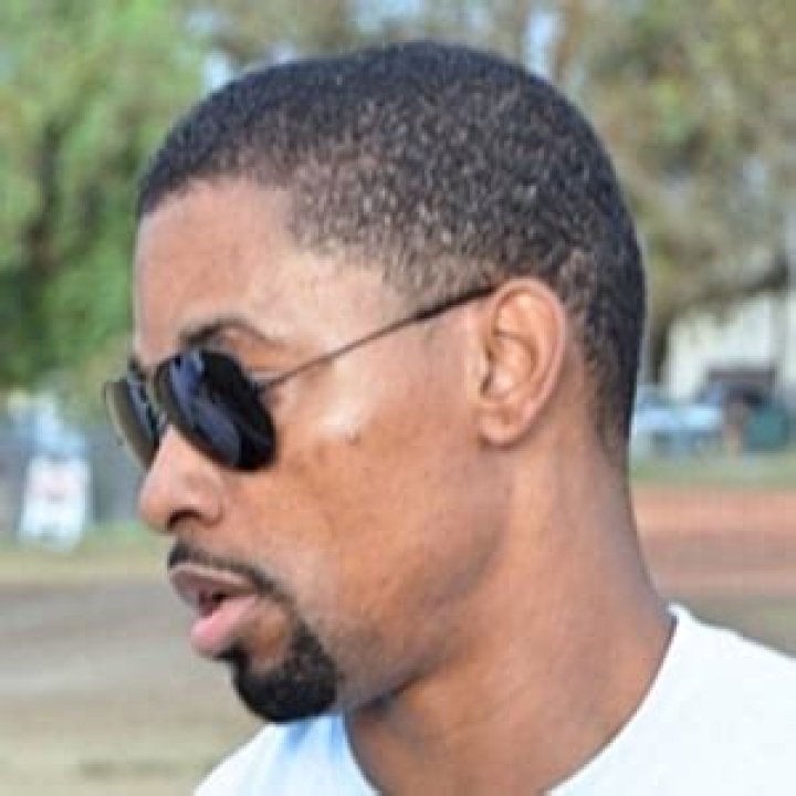 Raphael Brown - Age, Family, Bio