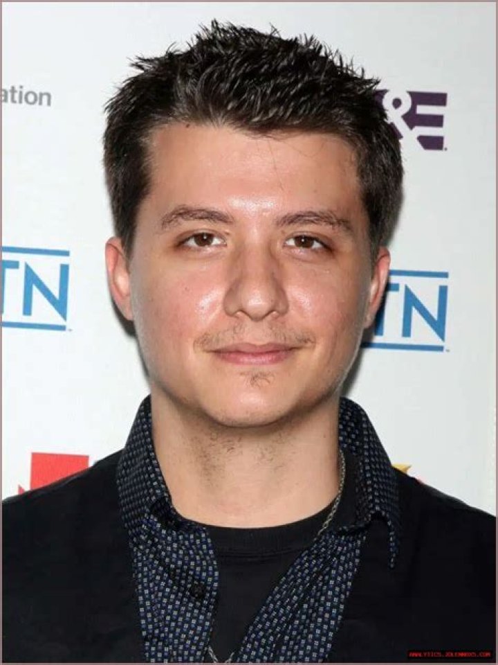 Ryan Buell Bio (Wiki) 
