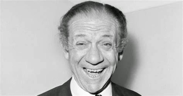 Sid James - Trivia, Family, Bio