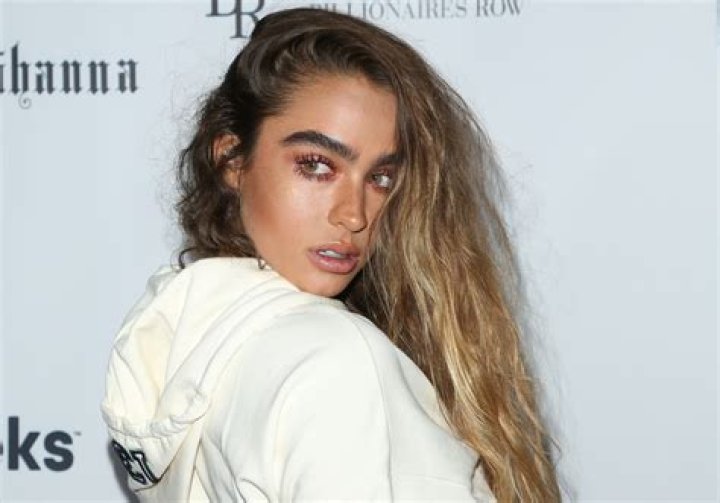 Sommer Ray Sommer Ray